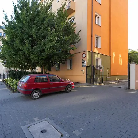 Apartment Beautiful Aleje Marcinkowskiego With Balcony By Renters